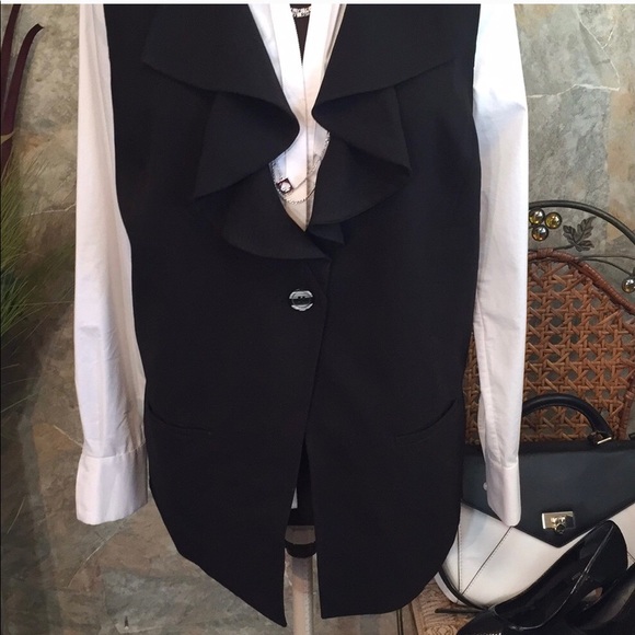 Susan graver🌹stunning black vest - Picture 4 of 12